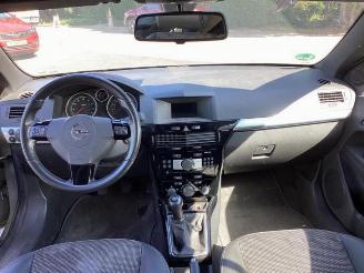 Opel Astra Astra H Twin Top (L67), Cabrio, 2005 / 2010 1.8 16V picture 9