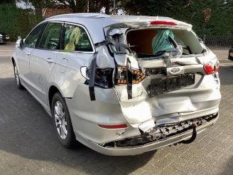 Ford Mondeo  picture 7