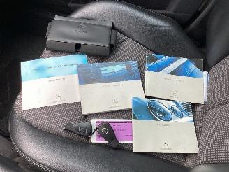 Mercedes E-klasse 240 Avantgarde picture 15