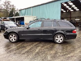 Mercedes E-klasse 240 Avantgarde picture 8