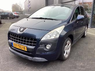 krockskadad bil auto Peugeot 3008  2012/1