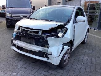 Unfallwagen Toyota iQ  2009/9