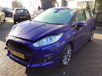 uszkodzony samochody osobowe Ford Fiesta 1.0 St-line 2017/6