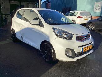 Kia Picanto  picture 3