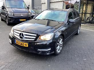 krockskadad bil bedrijf Mercedes C-klasse 2.2 Cdi Business Clas Avantgarde 2011/11