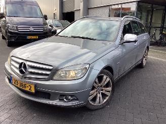 skadebil auto Mercedes C-klasse 230.V6 24V Avantgarde 2009/4