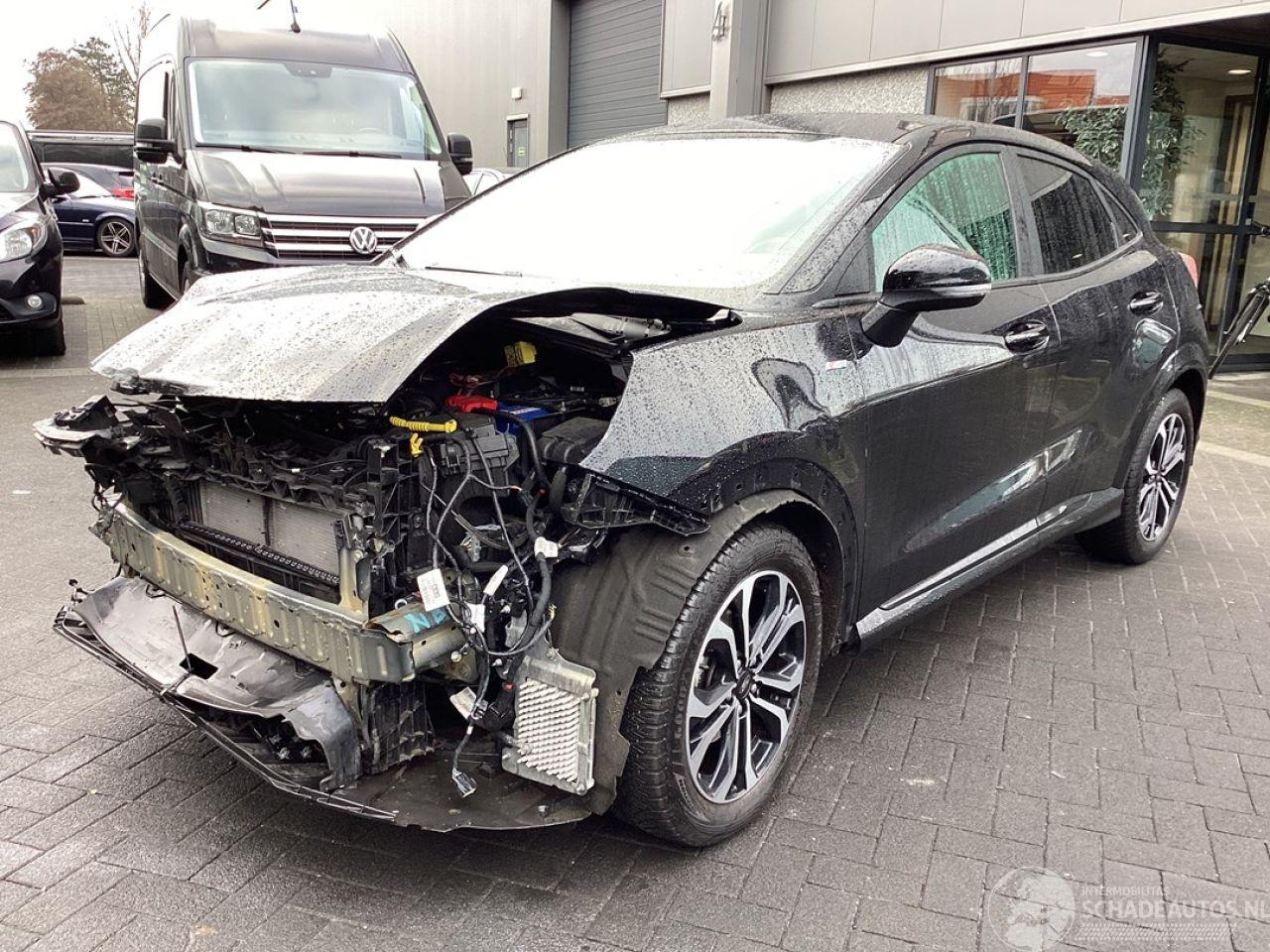 Ford Puma 1.0 Ecoboost Hybrid ST Line