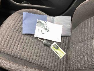 Peugeot 208 1.2 PureTech Active picture 15