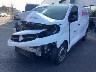 Vrakbiler auto Opel Vivaro Vivaro, Van, 2019 1.5 CDTI 102 2021/8