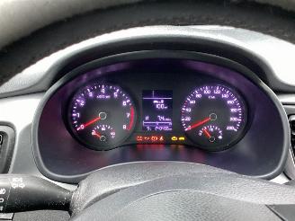 Kia Rio 10 t-GDI picture 11