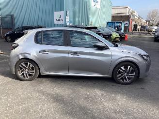 Peugeot 208 1.2 Vti Pure Tech picture 4