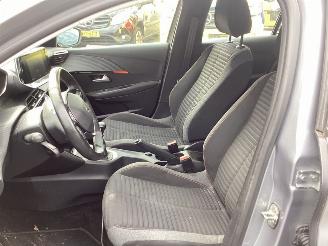 Peugeot 208 1.2 Vti Pure Tech picture 10