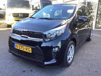 krockskadad bil auto Kia Picanto 1.0 DPi ComfortLine 2021/12