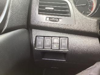 Suzuki Kizashi 2.4 Sport picture 12