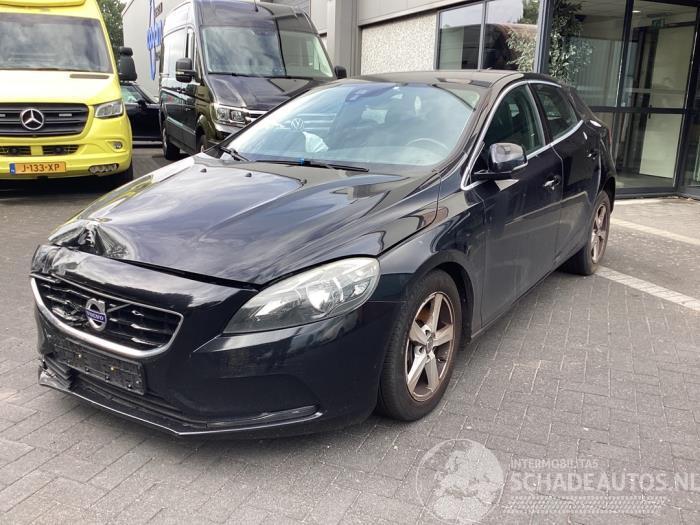 Volvo V-40 V40 (MV), Hatchback 5-drs, 2012 / 2019 2.0 D4 16V