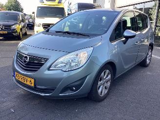 Damaged car Opel Meriva 1.4 Turbo 16v 2011/4