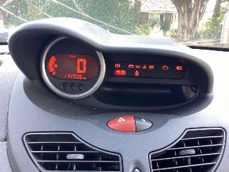 Renault Twingo 1.2 picture 11