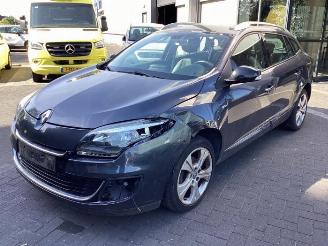 Uttjänta bilar auto Renault Mégane Megane III Grandtour (KZ), Combi 5-drs, 2008 / 2016 1.2 16V TCE 115 2013/3