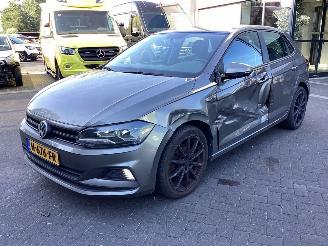 skadebil auto Volkswagen Polo 10 MPI Beats 2019/5