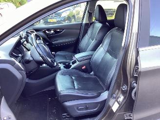 Nissan Qashqai 1.2 Tekna picture 9