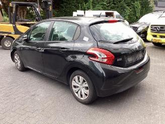 Peugeot 208 208 I (CA/CC/CK/CL), Hatchback, 2012 / 2019 1.4 16V picture 7