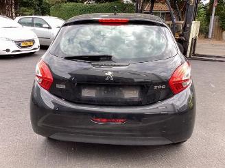 Peugeot 208 208 I (CA/CC/CK/CL), Hatchback, 2012 / 2019 1.4 16V picture 6