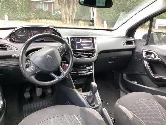 Peugeot 208 208 I (CA/CC/CK/CL), Hatchback, 2012 / 2019 1.4 16V picture 9