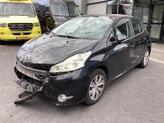 demontáž osobní automobily Peugeot 208 208 I (CA/CC/CK/CL), Hatchback, 2012 / 2019 1.4 16V 2012/8