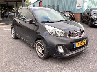 Kia Picanto  picture 3