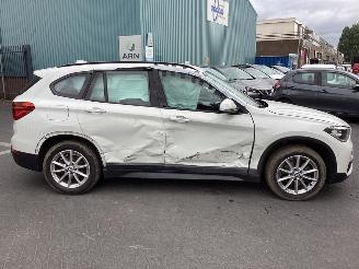 BMW X1 sDrive18i picture 4