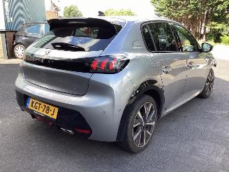 Peugeot 208 Pure Tech  GT 130 picture 5