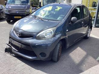 Uttjänta bilar auto Toyota Aygo Aygo (B10), Hatchback, 2005 / 2014 1.0 12V VVT-i 2013/9
