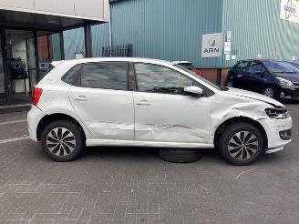 Volkswagen Polo Polo V (6R), Hatchback, 2009 / 2017 1.0 TSI 12V BlueMotion picture 4