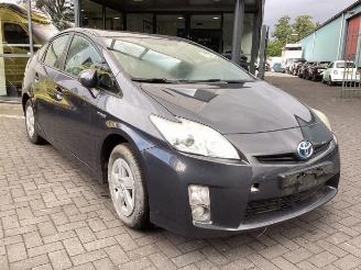 Toyota Prius Prius (ZVW3), Hatchback, 2009 / 2016 1.8 16V picture 3