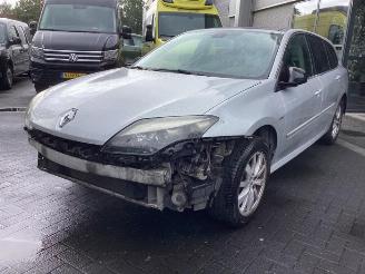 Uttjänta bilar auto Renault Laguna Laguna III Estate (KT), Combi 5-drs, 2007 / 2015 1.5 dCi 110 FAP 2014/6