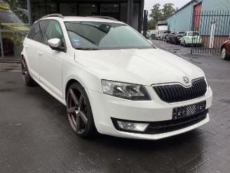 Skoda Octavia Octavia Combi (5EAC), Combi 5-drs, 2012 / 2020 1.4 TSI 16V picture 3