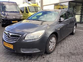 uszkodzony samochody osobowe Opel Insignia 1.8 Business 2009/11