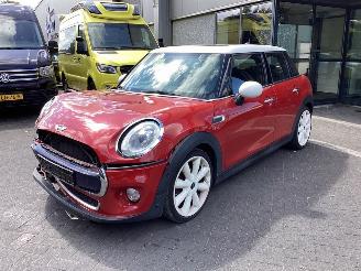 krockskadad bil auto Mini Cooper 1.5 12V 2016/1