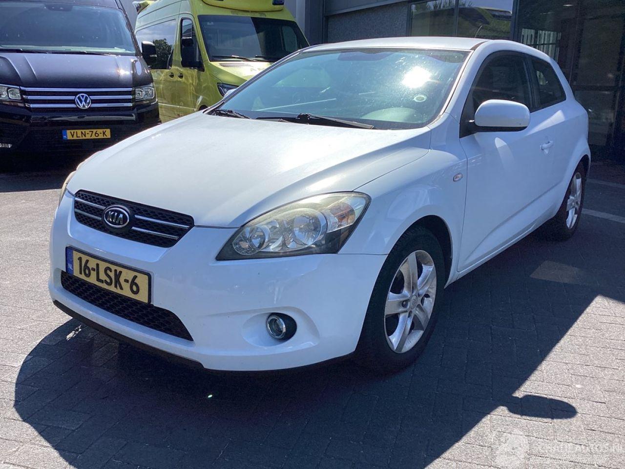 Kia Proceed 1.4 CVVT