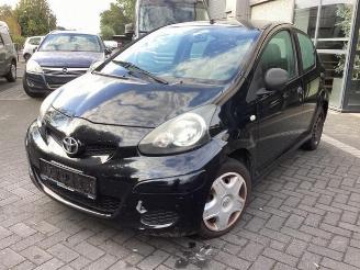 rozbiórka samochody osobowe Toyota Aygo Aygo (B10), Hatchback, 2005 / 2014 1.0 12V VVT-i 2012/2