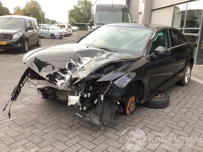 Audi A3 A3 Limousine (8VS/8VM), Sedan, 2013 / 2020 1.0 TFSI 12V