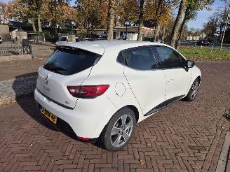 Renault Clio 0,9 TCE NIGHT DAY picture 4