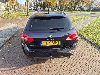 Peugeot 308 1.6 BLUE HDI EXECUTIVE picture 5