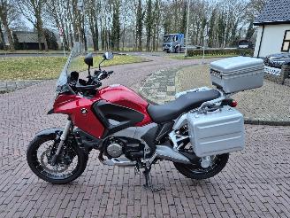 skadebil motor Honda VFR 1200 F ABS DCT Automaat! 2013/8