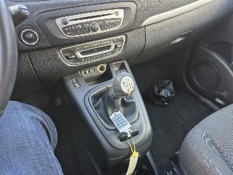 Renault Scenic 1.4 TCE 7P CELSIUM picture 12