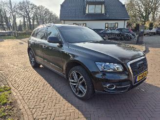 Damaged car Audi Q5 2.0 TFSI quattro Pro Line 2009/1