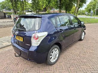 Toyota Verso 2.0 D4-4 ASPIRATION picture 3