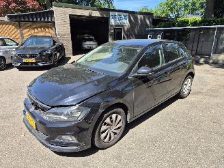 Vaurioauto  passenger cars Volkswagen Polo 1.0 TSI COMFORTLINE 2019/1