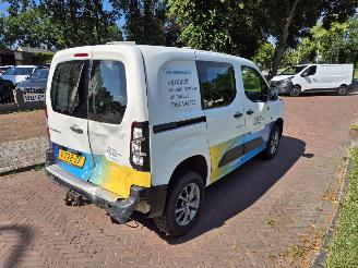 Peugeot Partner 1.5 HDI DANGEL 4X4 picture 3
