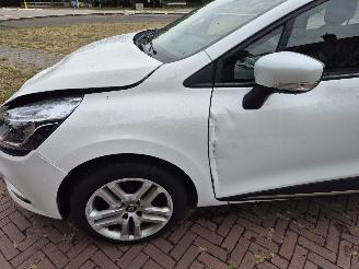 Renault Clio 0.9 TCE ZEN picture 7